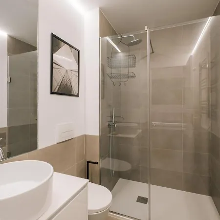 Akya - 2 Bedrooms In Arroios 리스본
