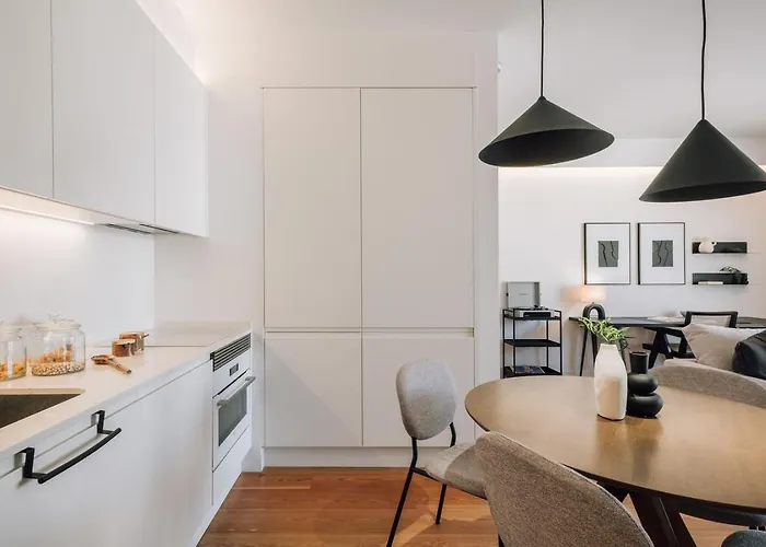 Akya - 2 Bedrooms In Arroios 아파트 리스본